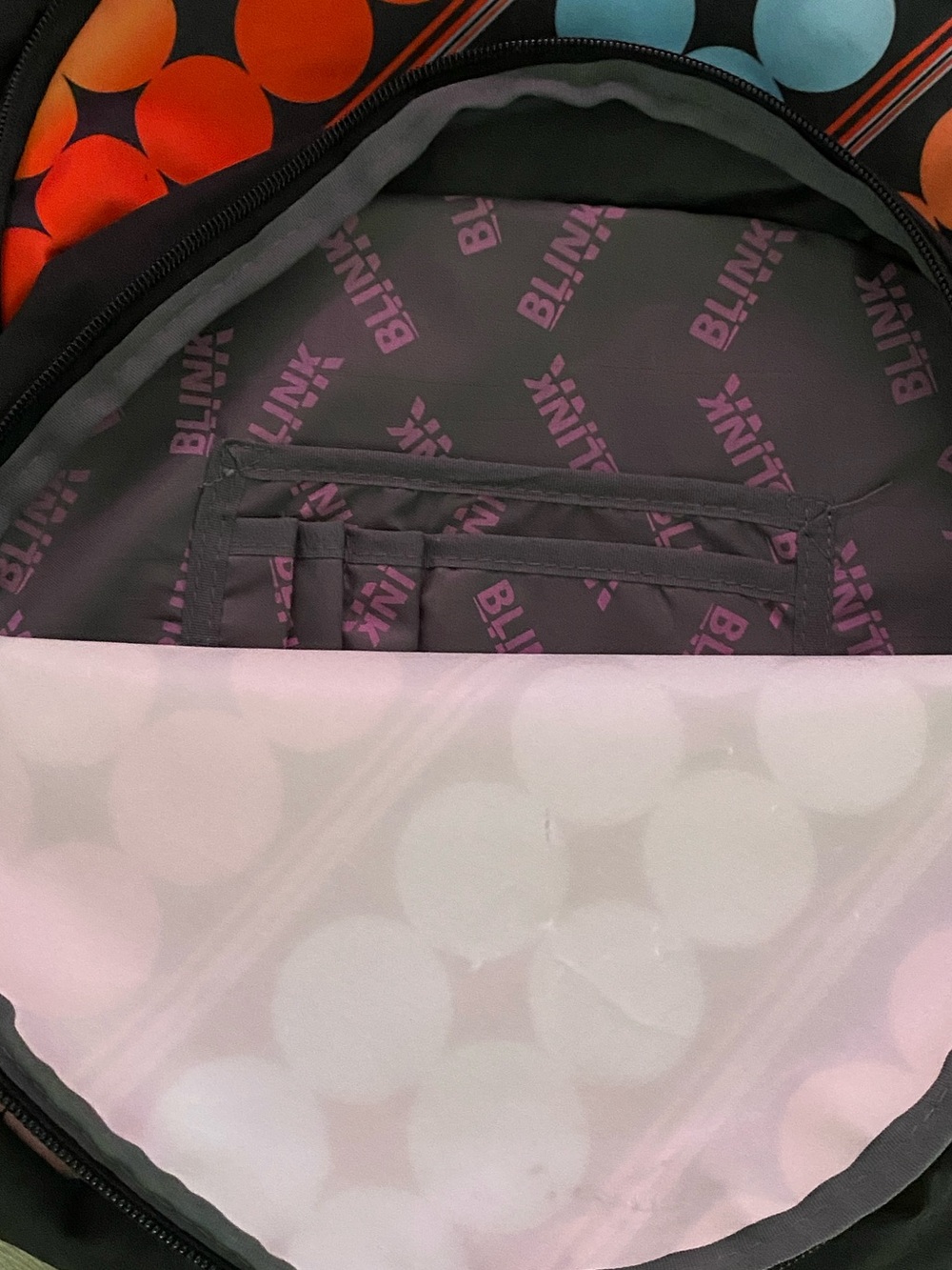 Blink Backpack - Picture 3 of 9